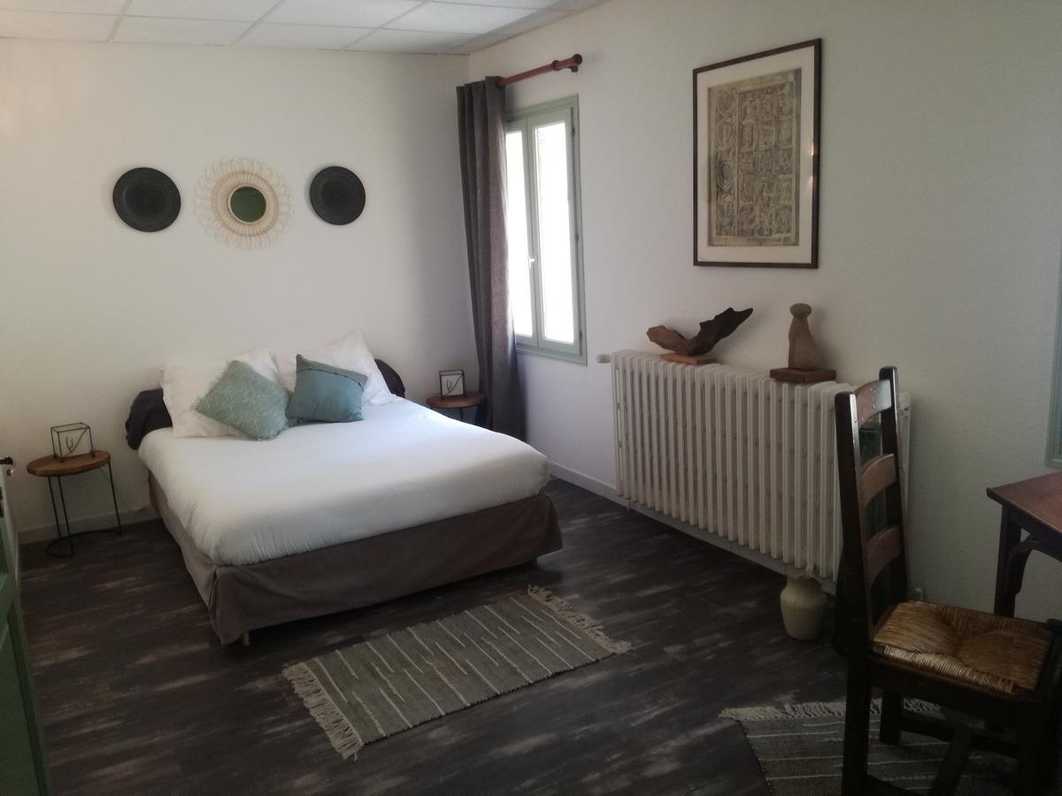 Gites Les Tilleuls Clamensane Exteriér fotografie